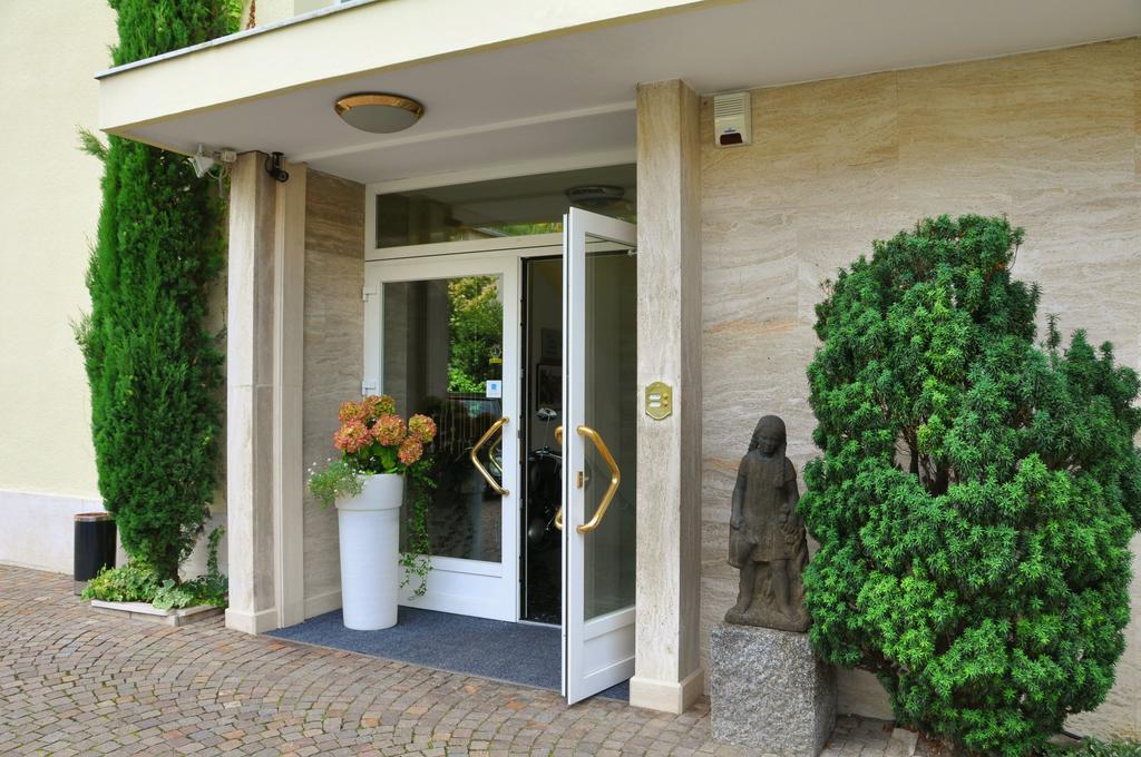 Hotel Zima Merano Luaran gambar